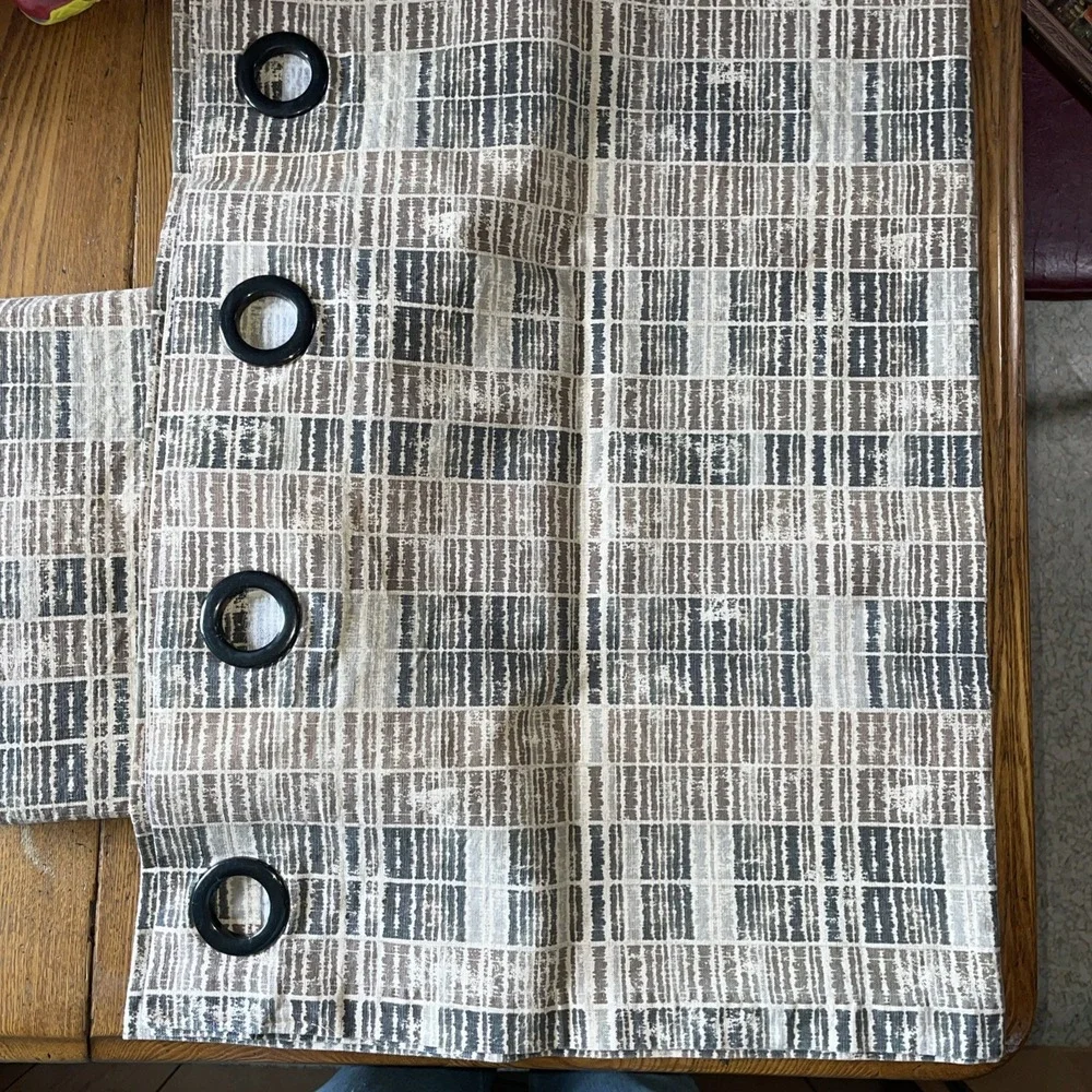 One Pair Of 40 X 78